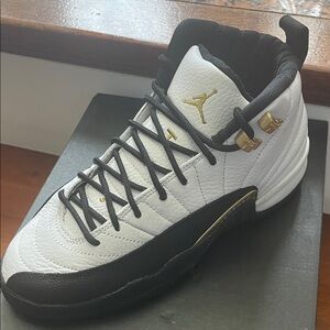 Jordan Men's White, Black, and Gold Sneakers